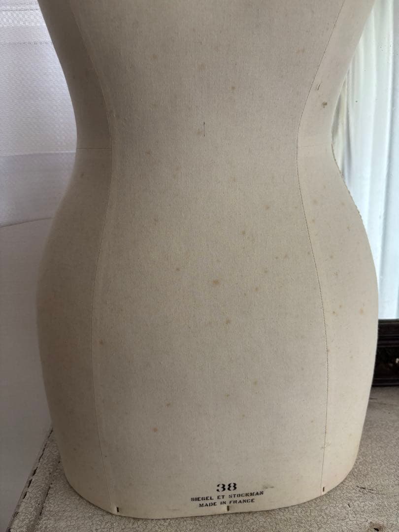 本日限定価格！レディーストルソー　ストックマン　38 インテリアに