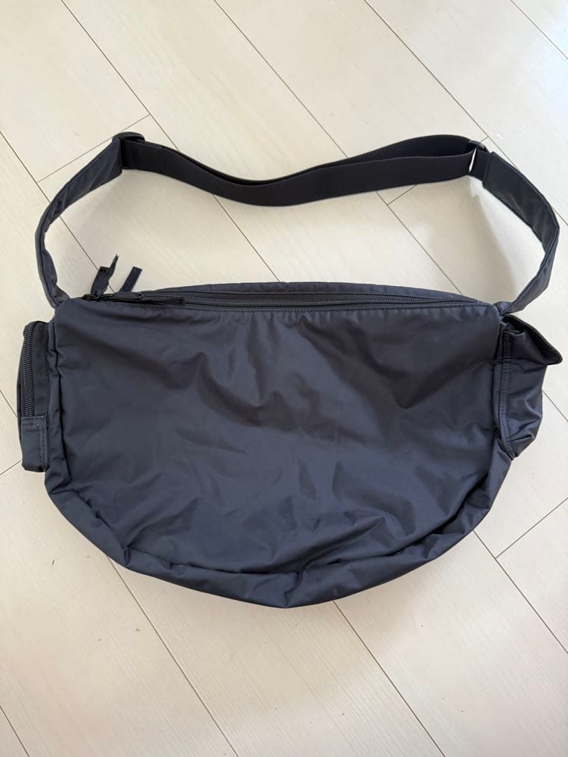 ヘッドポーター　ブラックビューティー　ボディバッグ