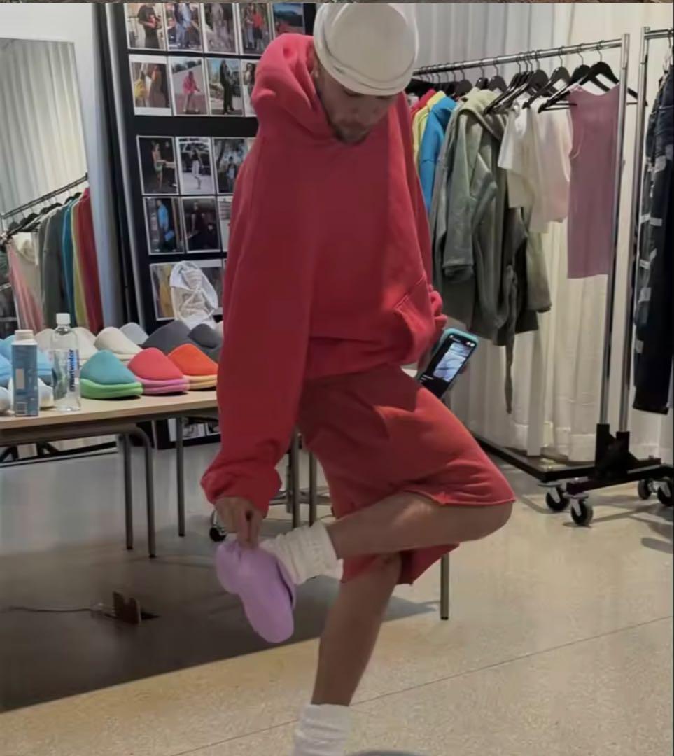 skylrk パーカー