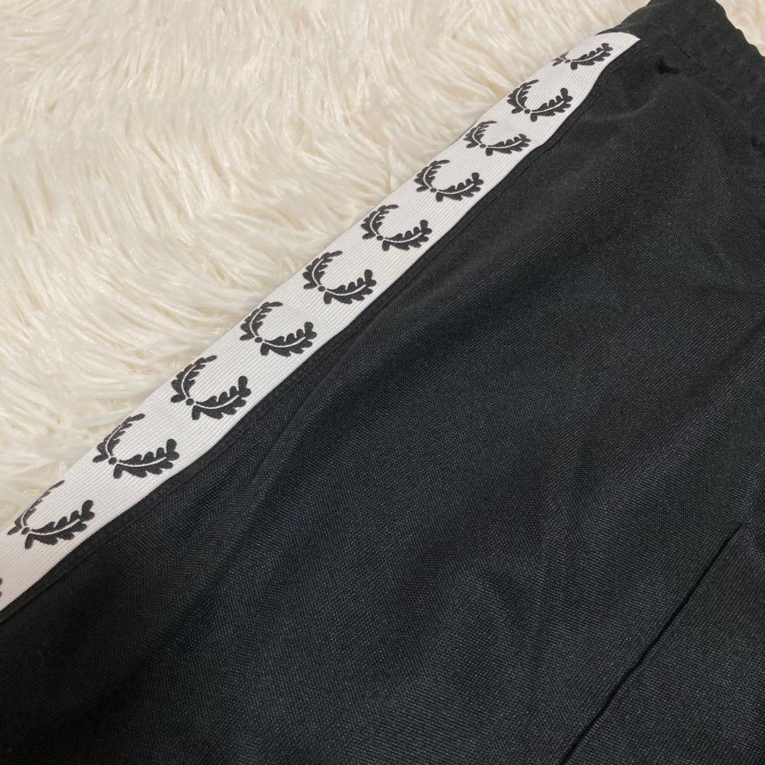 FRED PERRY トラックパンツ ブラック M スポーツ
