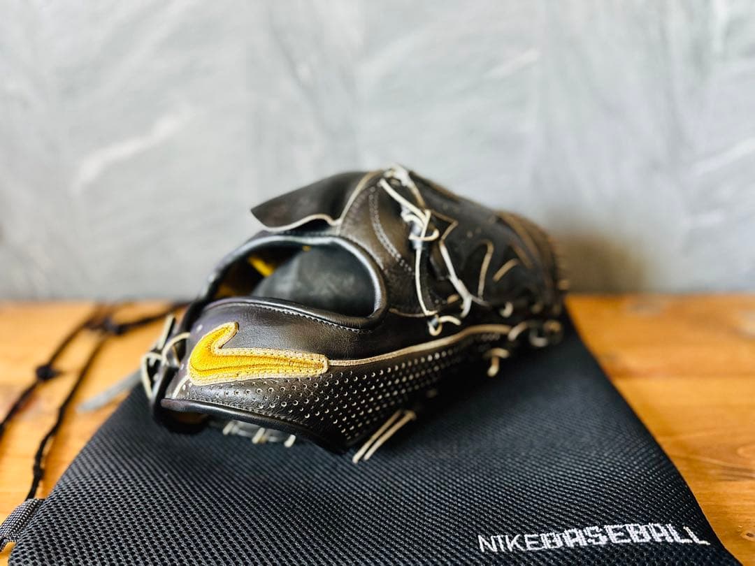 超希少品 NIKE ナイキ 硬式 投手用 グラブ 最高グレード品