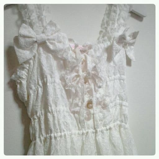 新古品 メタモルフォーゼ 総レースシャーリングJSK オフ白