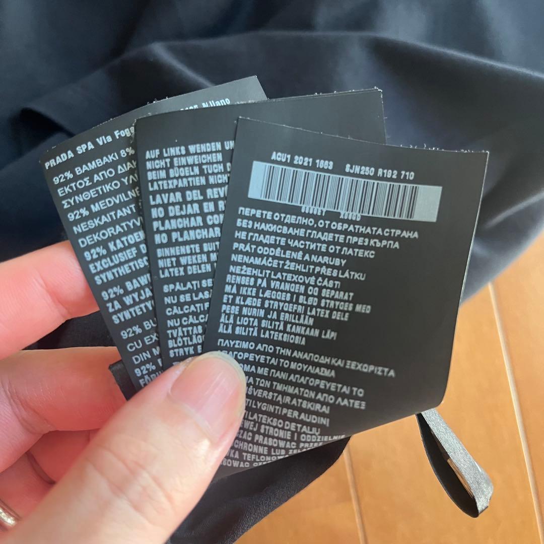 PRADA ナイロンショルダー・ポケット Tシャツ 黒 Mサイズ