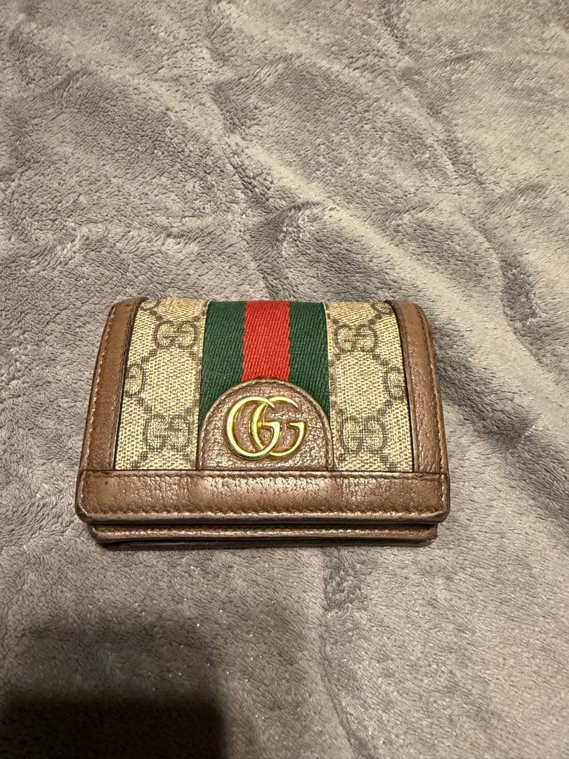 Gucci GGモノグラム 二つ折り財布