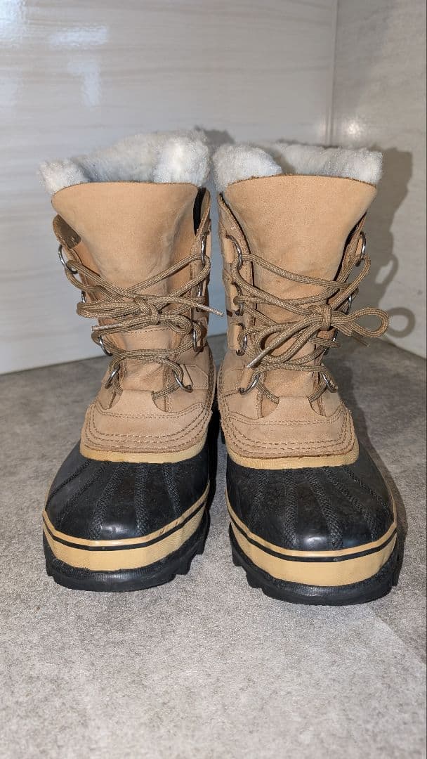 美品ソレルカリブースノーブーツ防水２４cm