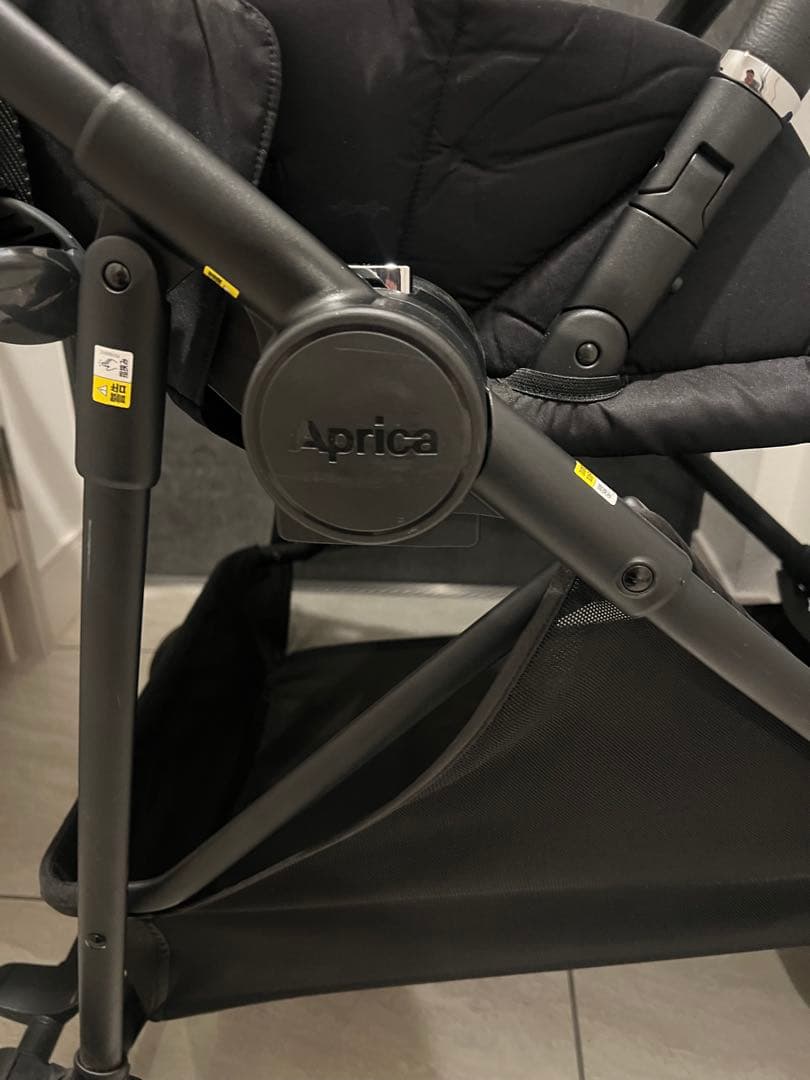 最終値下げ❣️大人気❣️Aprica LUCE Free ブラック ベビーカー❣️