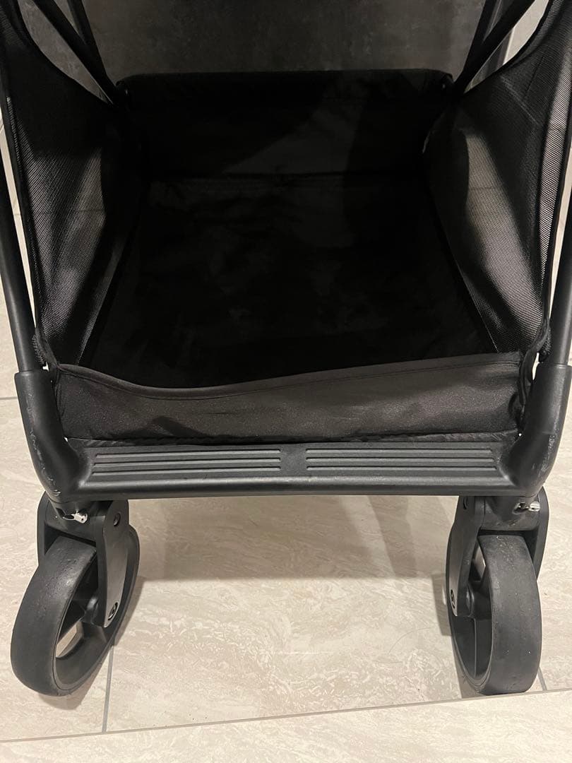最終値下げ❣️大人気❣️Aprica LUCE Free ブラック ベビーカー❣️