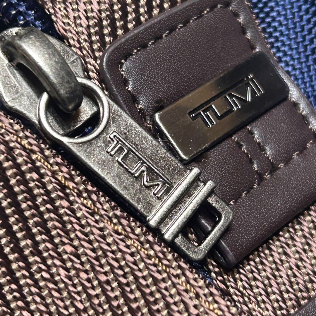 未使用　タグ付き　TUMI ALPHA BRAVO モントレー　ボディバッグ
