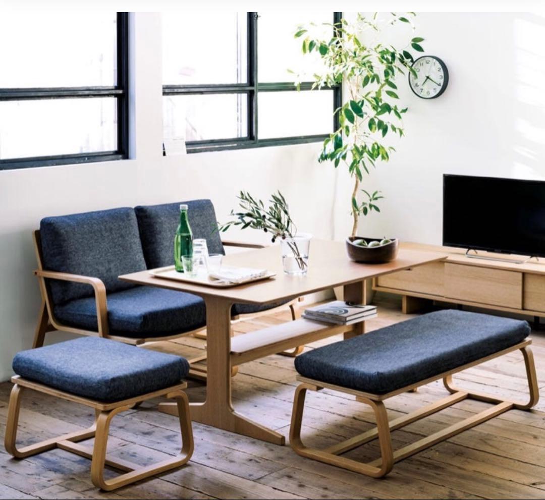 リビングでもダイニングでも使える　ダイニングテーブル3 オーク材　お引き取り可