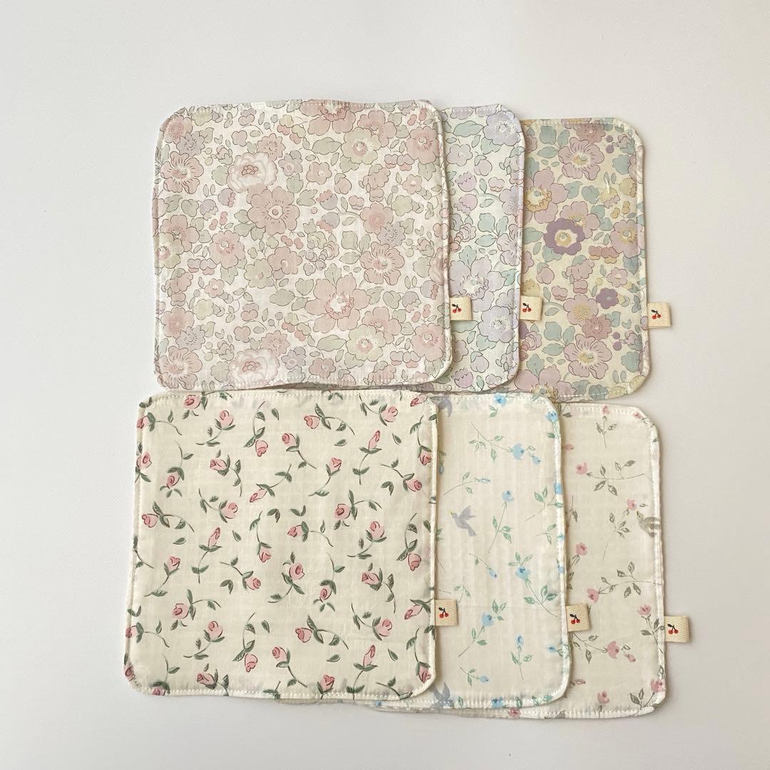 ソフィままさま専用ページ　リバティ　ハンカチ