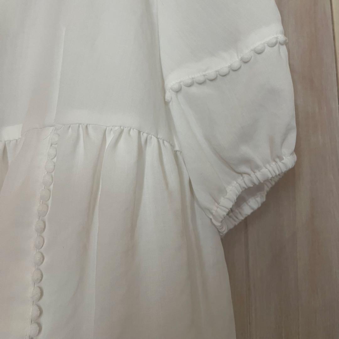 新品未使用品　SONO LIMITED STORE プチぽんぽんエアリーブラウス