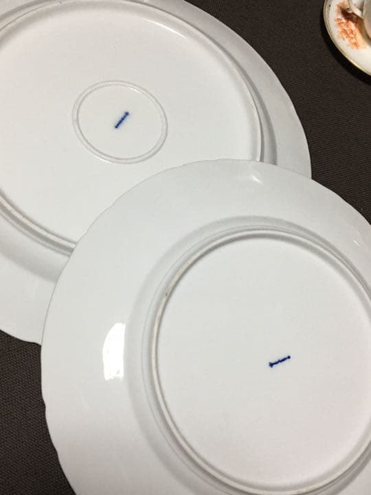 大皿2枚セット　KPM オランダの女王　アンティーク　洋館所蔵品　ミシュラン