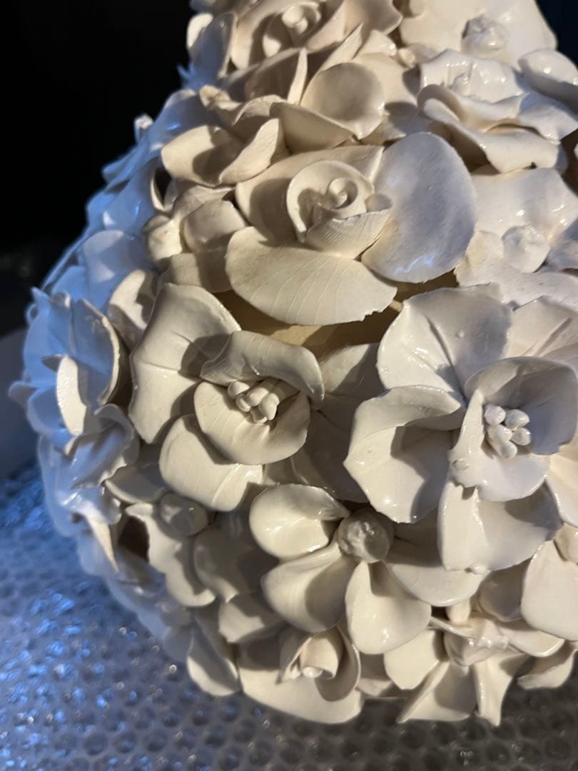 コンランショップ購入DESPOTS/デスポッツ 花びらフラワーベース ホワイト大