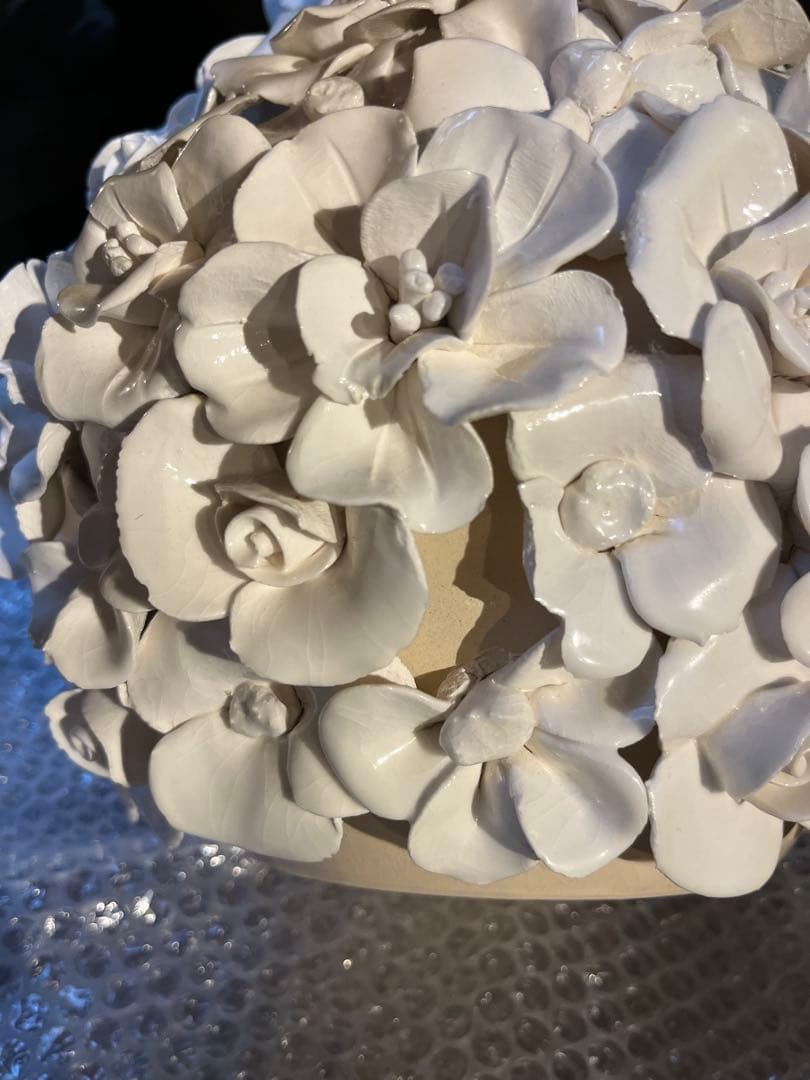 コンランショップ購入DESPOTS/デスポッツ 花びらフラワーベース ホワイト大