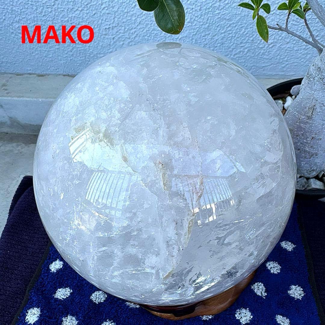 M1800☆水晶丸玉220mm 14.2Kg☆ブラジル・コリント産☆天然石　原石