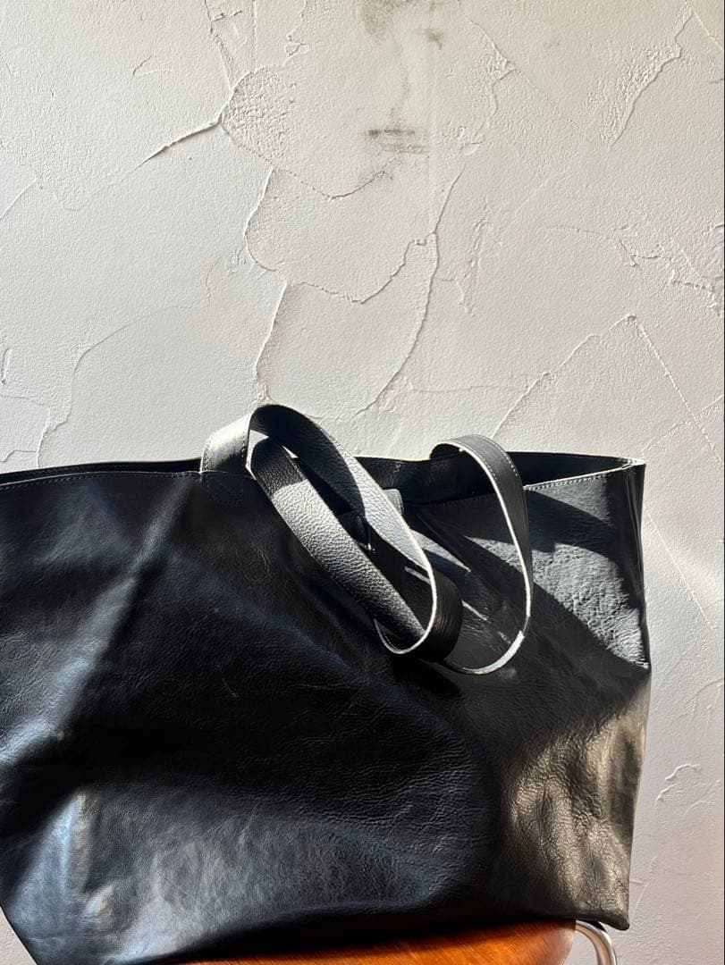 ARTS&SCIENCE レザートートバッグ 大きめユニセックス guidi好き