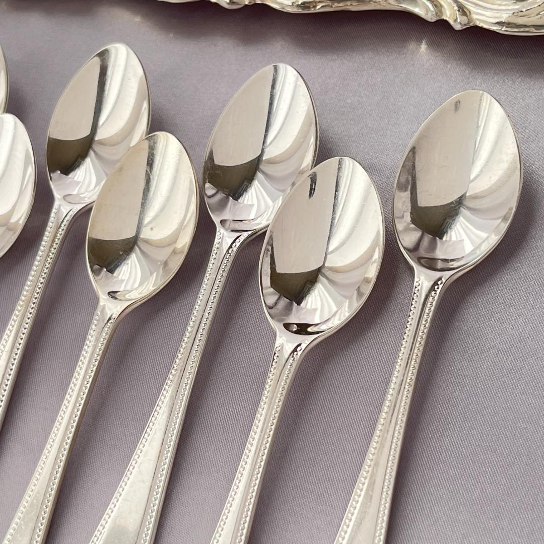 【英国】 パール デミタススプーン 8本　エレガントな真珠モチーフ