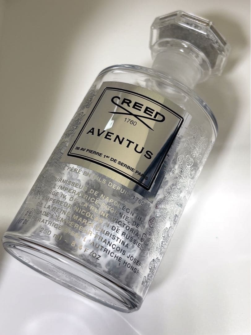 CREED AVENTUS クリード アバントゥス　250ml 空瓶