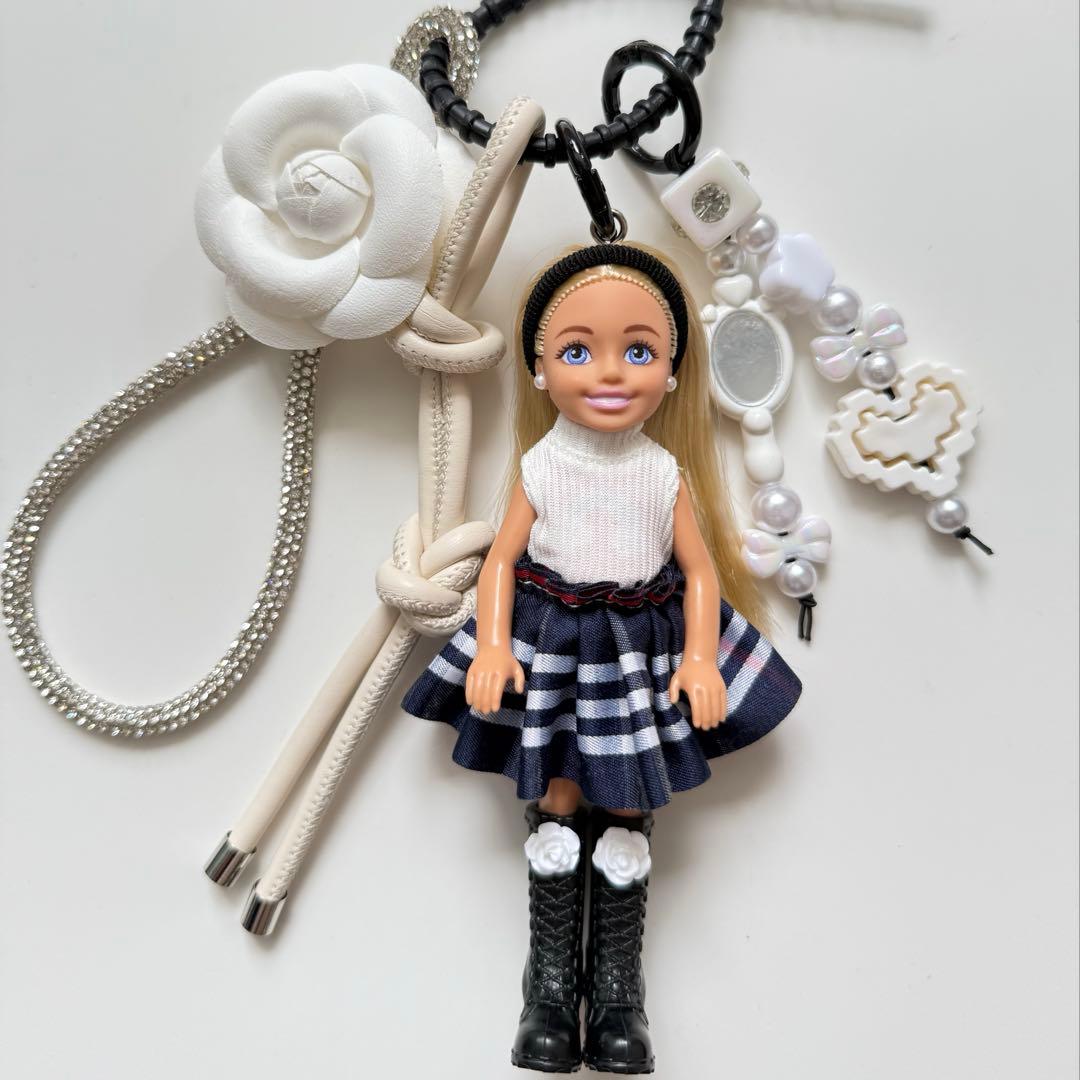 バービーキーホルダー　バービードールチャーム　Barbie チェルシーチャーム
