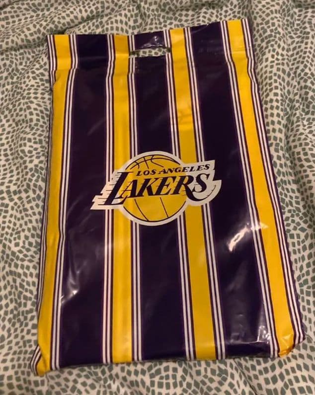 ロサンゼルス・レイカーズ ストライプタオル NBA 八村塁 ルカ レブロン