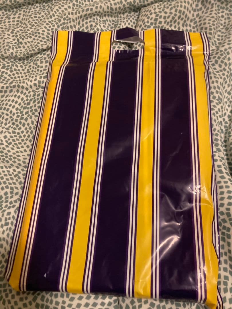 ロサンゼルス・レイカーズ ストライプタオル NBA 八村塁 ルカ レブロン