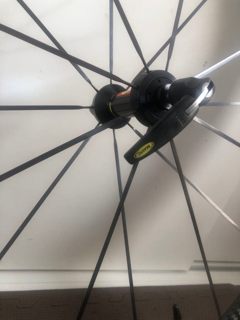 MAVICマビックレア　コスミックカーボン前輪のみタイヤ付き