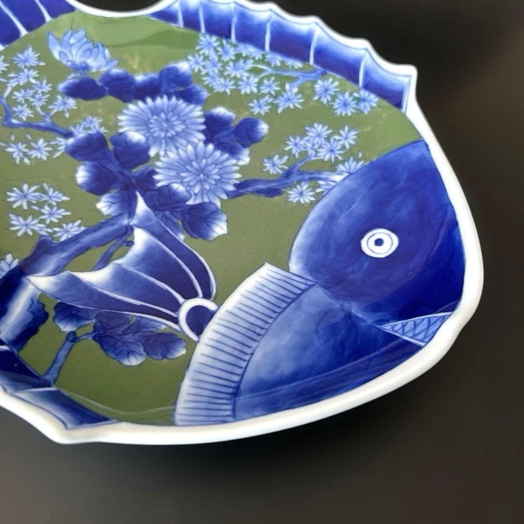 深川製磁　染付菊絵　魚型皿