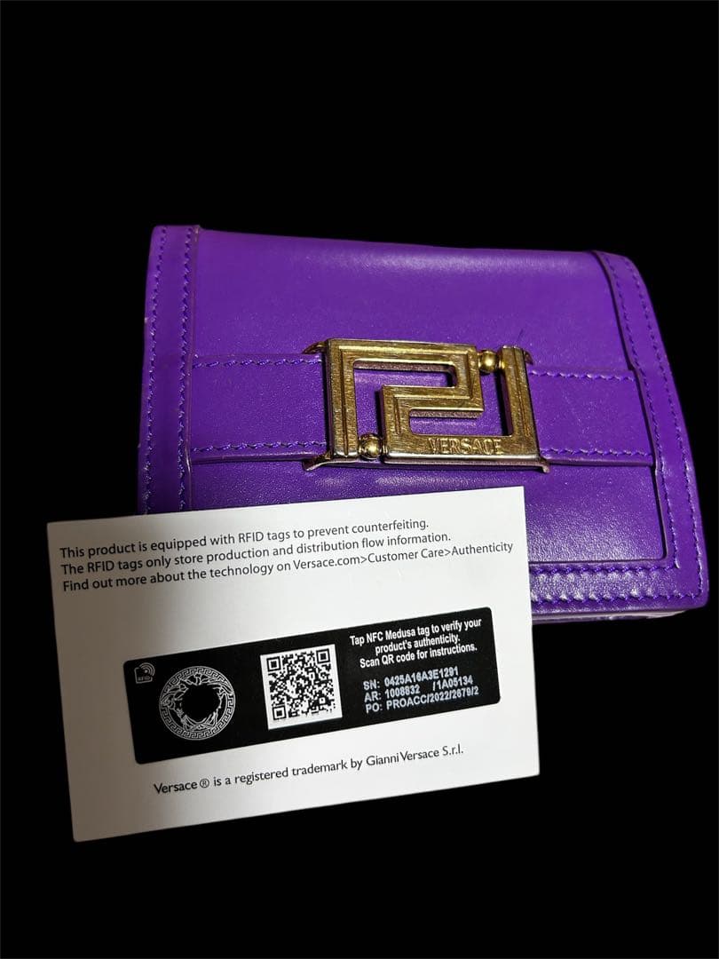 完売品　ヴェルサーチ　グレカ　ゴッデス　パープルカラー極美品✨付属品あり。