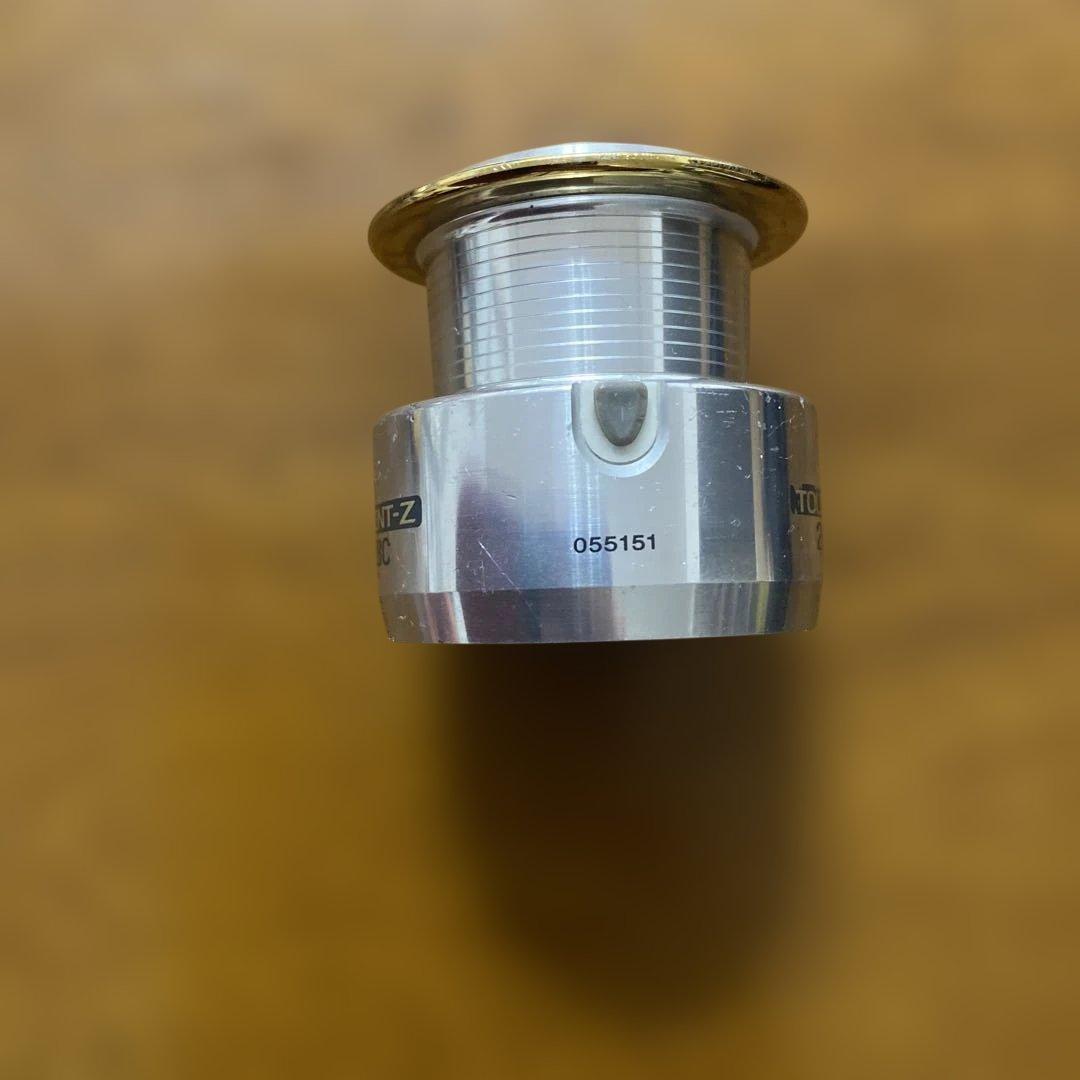 Daiwa Tournament-Ｚ2500 LBC リール 収納ケース付き