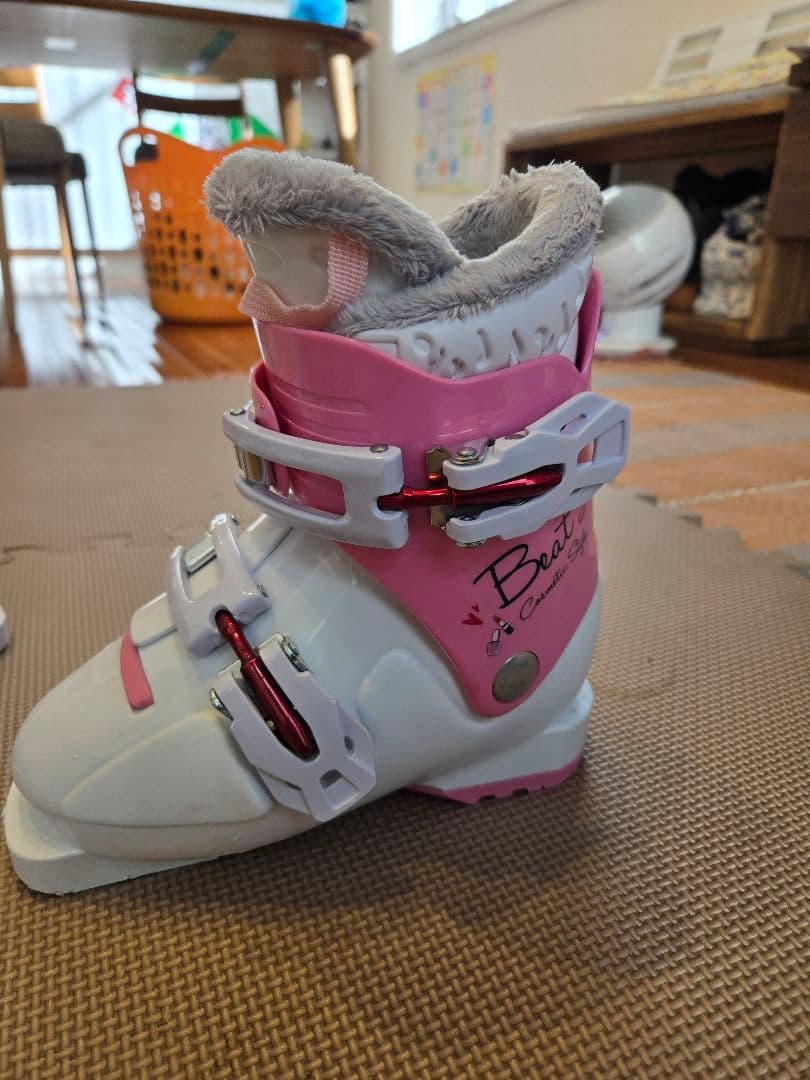 子ども用スキーセット　板、ブーツ、トライスキー