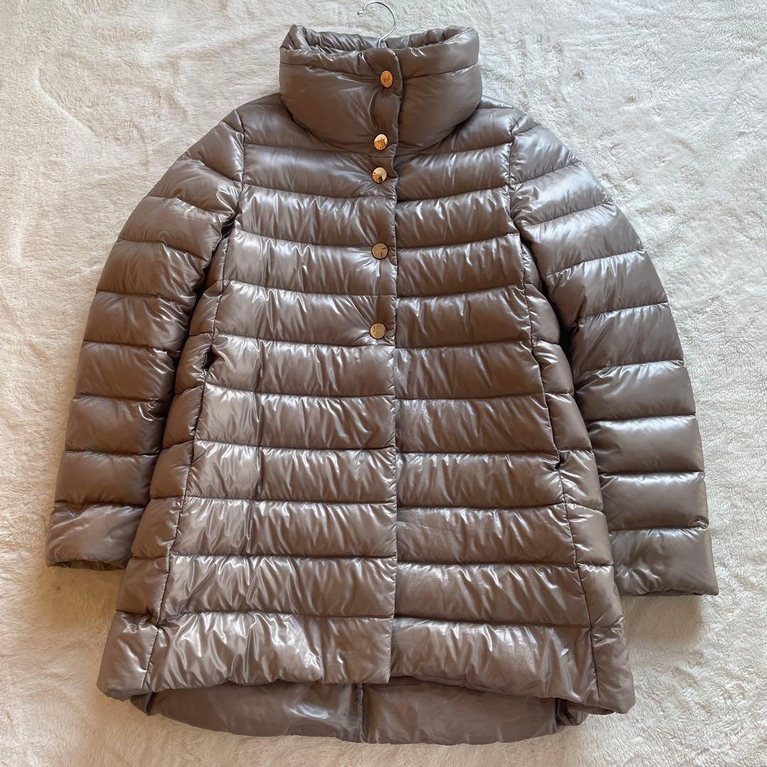 Herno ヘルノ 超軽量 ダウンジャケット 金ボタン 42