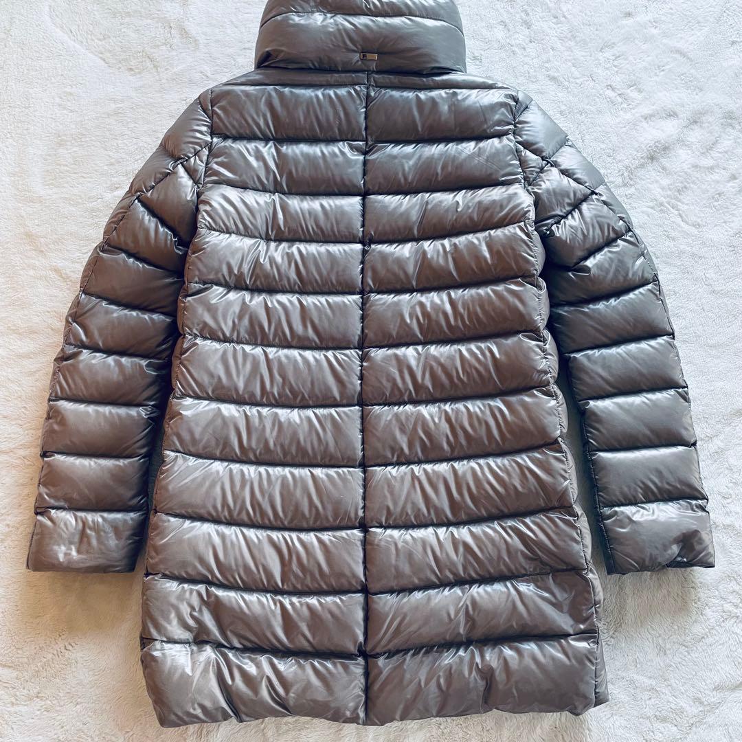 Herno ヘルノ 超軽量 ダウンジャケット 金ボタン 42