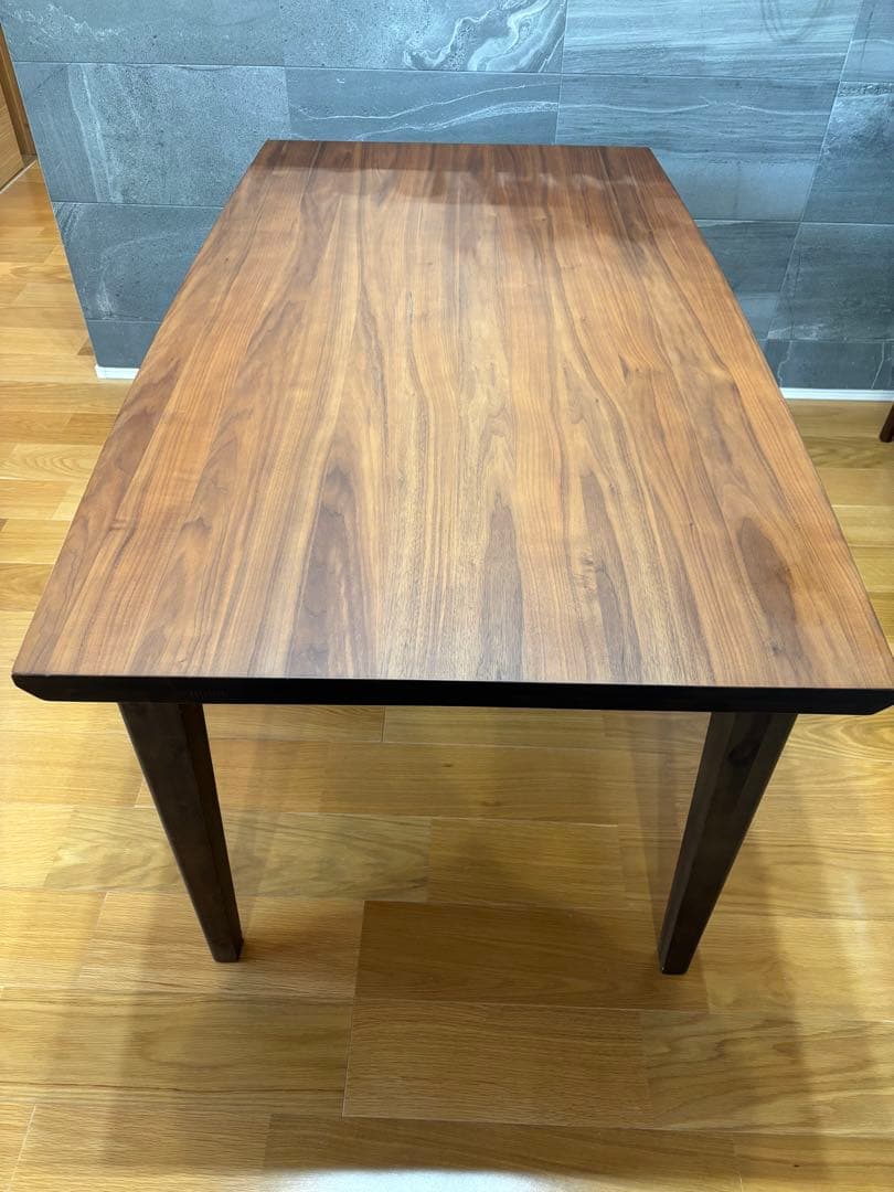 ウォールナット材 長方形ダイニングテーブル