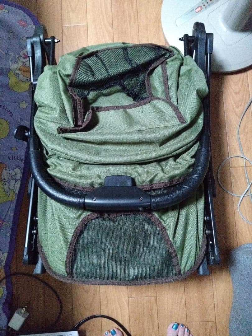 ☆つばちゃん☆ペット用カート ピッコロカーネ ベーネ モスグリーンカラー