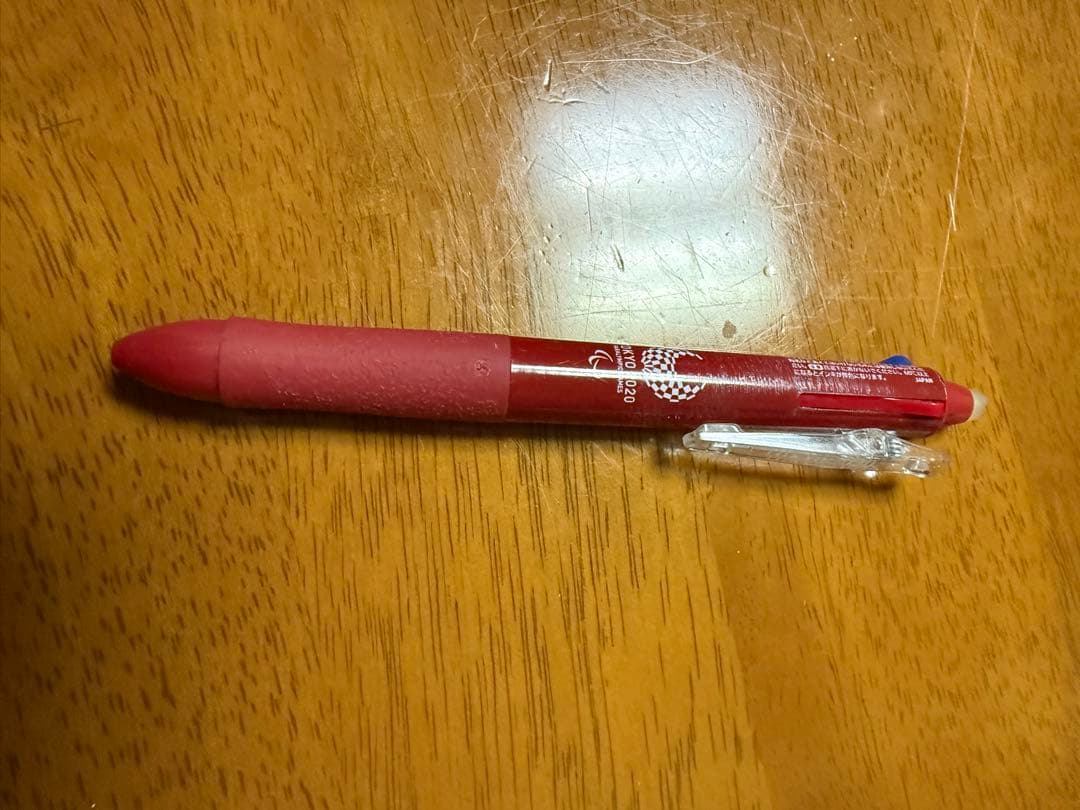 東京2020公式ライセンス商品 こすると消える３色ボールペン　赤