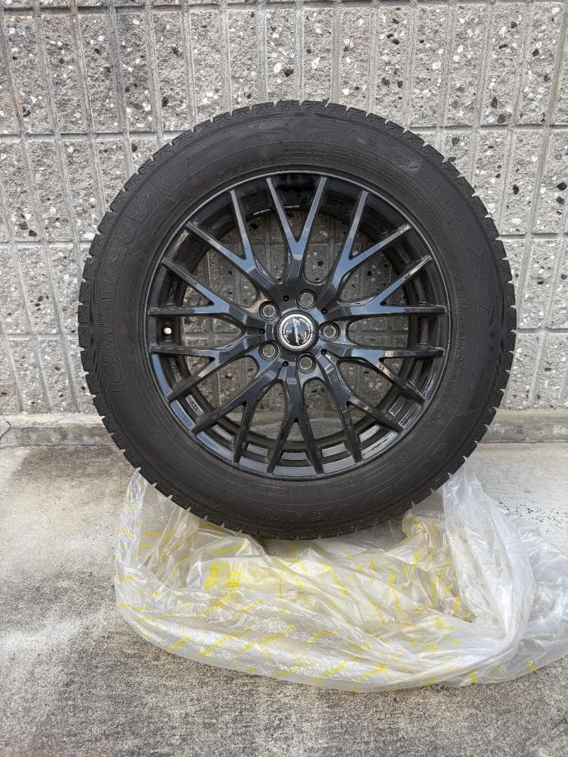 ダウンロップ　スタッドレスタイヤ 18インチ 225/60R18　タイヤ