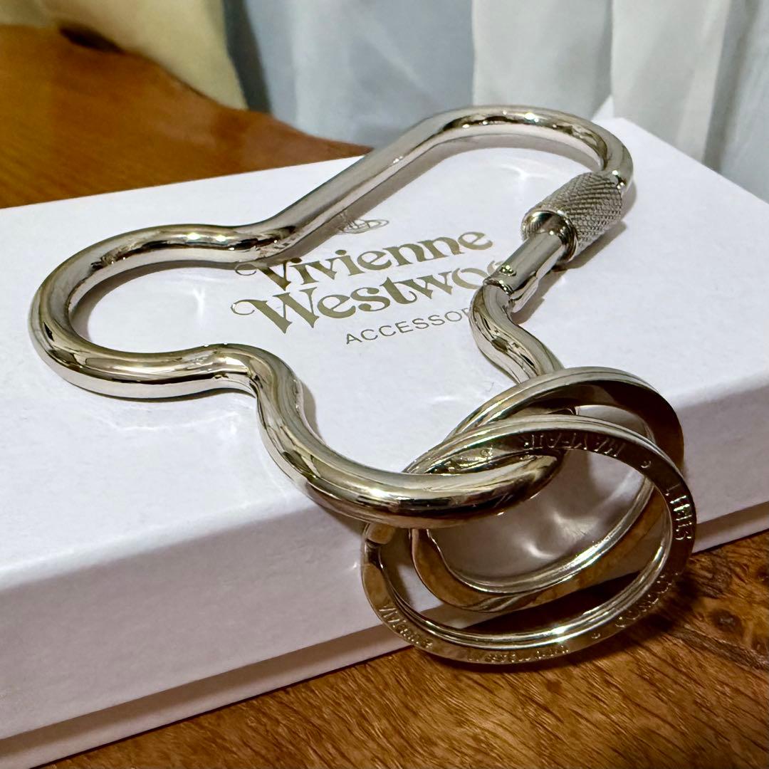 箱付レア Vivienne Westeoodロゴ入り2連キーリング