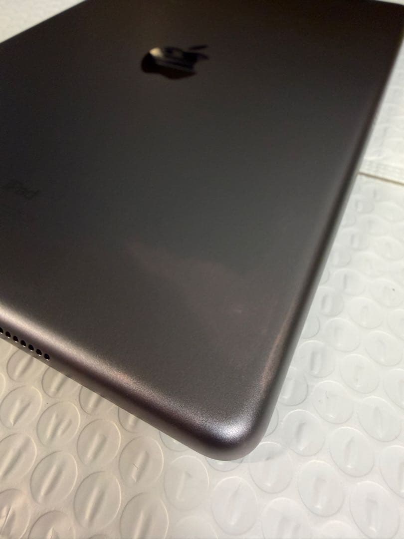 iPad 第7世代 32GB バッテリー最大容量:84%