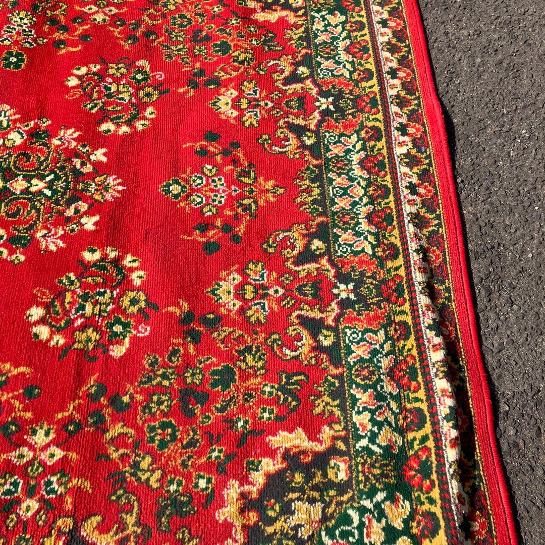 A-4 昭和レトロ 美品 オリエンタル柄 ラグ 絨毯 正方形 レッド 花柄