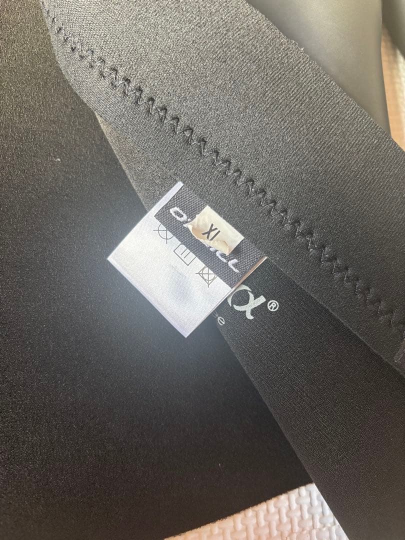 新品同様オニールウェットスーツ長袖タッパーXLサーフィンロングボードsup