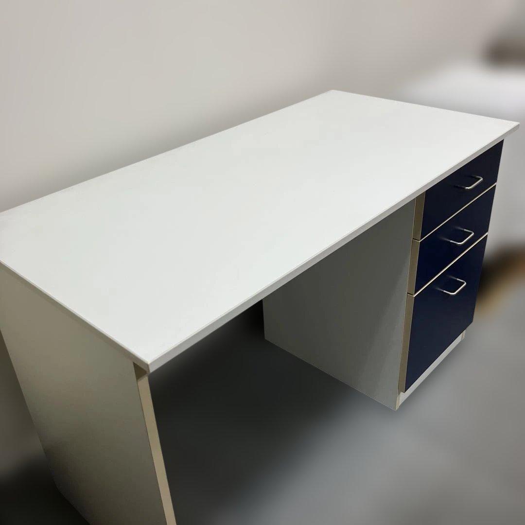 アクタス　ACTUS Sally desk 事務机　学習机　デスク　机　ブルー