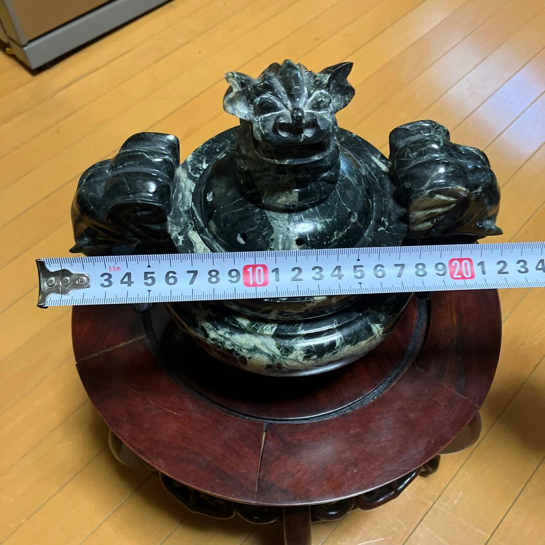 三足香炉　蛇紋石　大きめ獅子 象