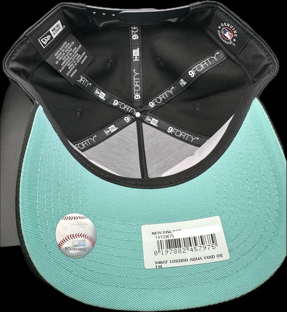 ティファニーブルー　キャップ　New Era LAドジャース　aqua void