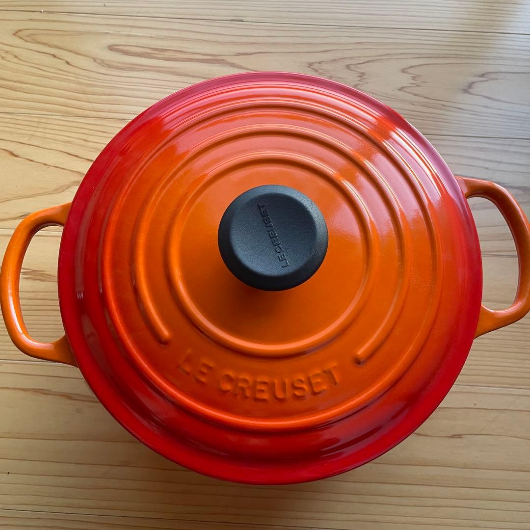 【未使用品】ルクルーゼ ココット・ロンド　シグニチャー　24cm オレンジ