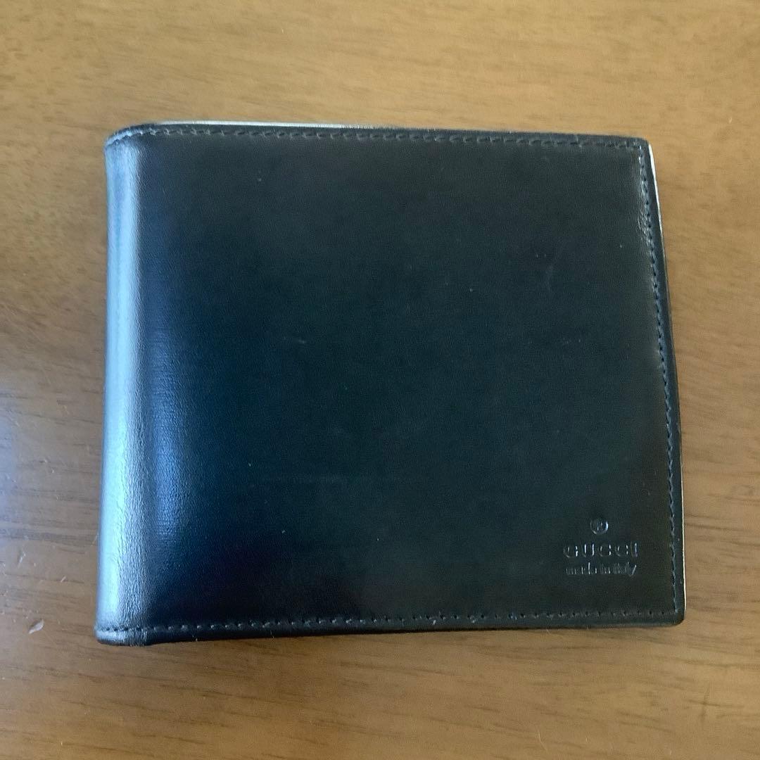 グッチ　メンズ　二つ折り財布