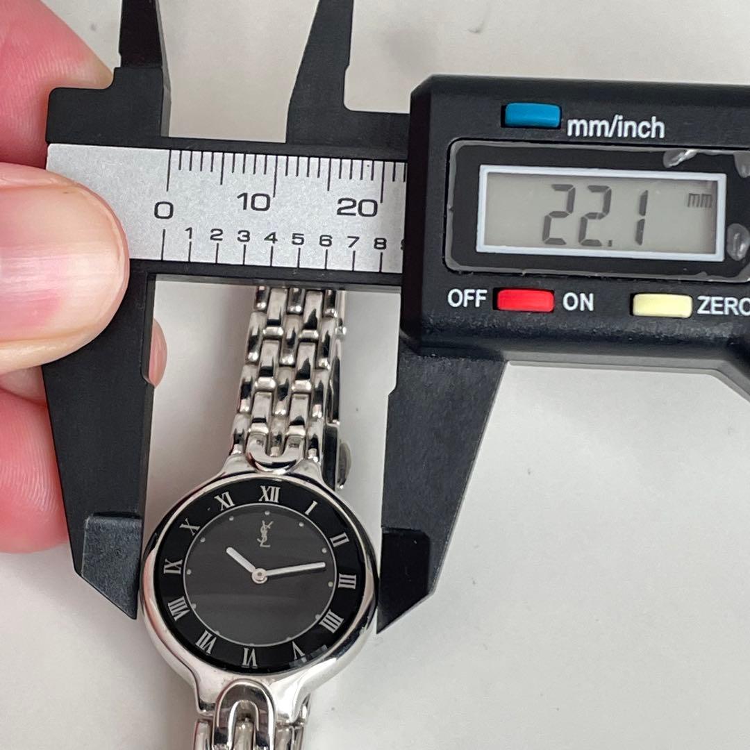 稼働品　YSL イヴサンローラン　黒文字盤　ローマン　2針　シルバー　腕時計