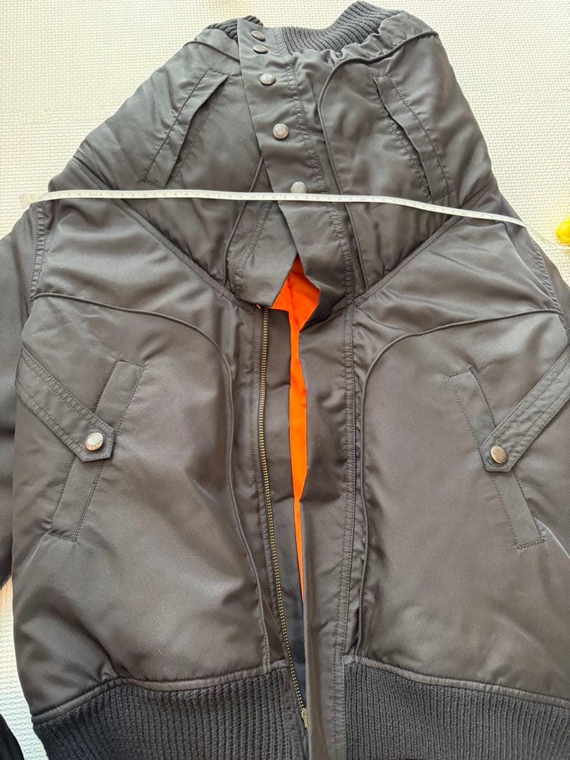 ダウンジャケット