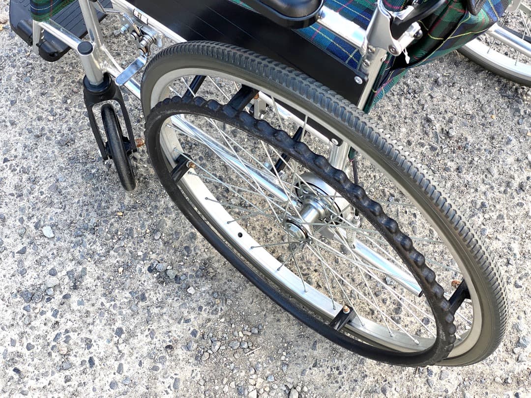 け*ん様 マキテック エコノミー EW-50 GN ノーパンクタイヤ 折り畳み自