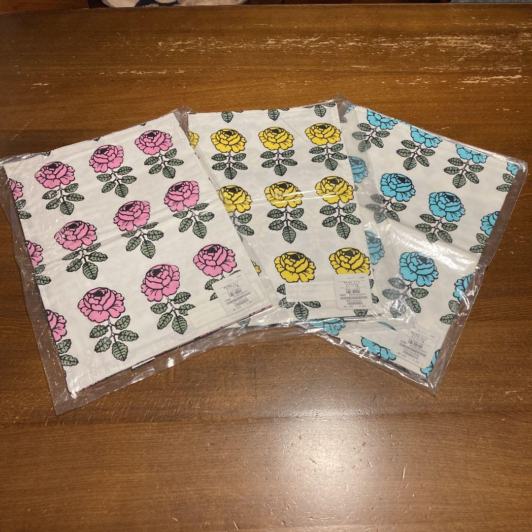 マリメッコ    ヴィヒキルース　プレイスマット