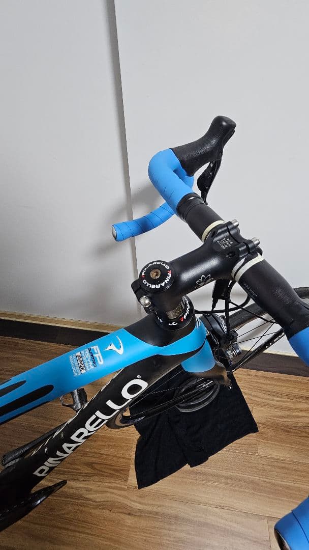 PINARELLO FP QUATTRO　SKYカラー　ULTEGRA Di2